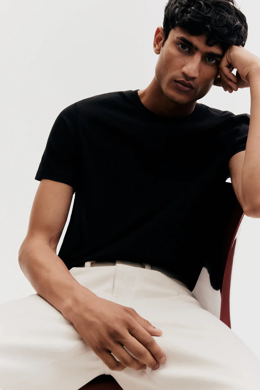 Wearcraft Classic Black Regular Fit Cotton T-Shirt
