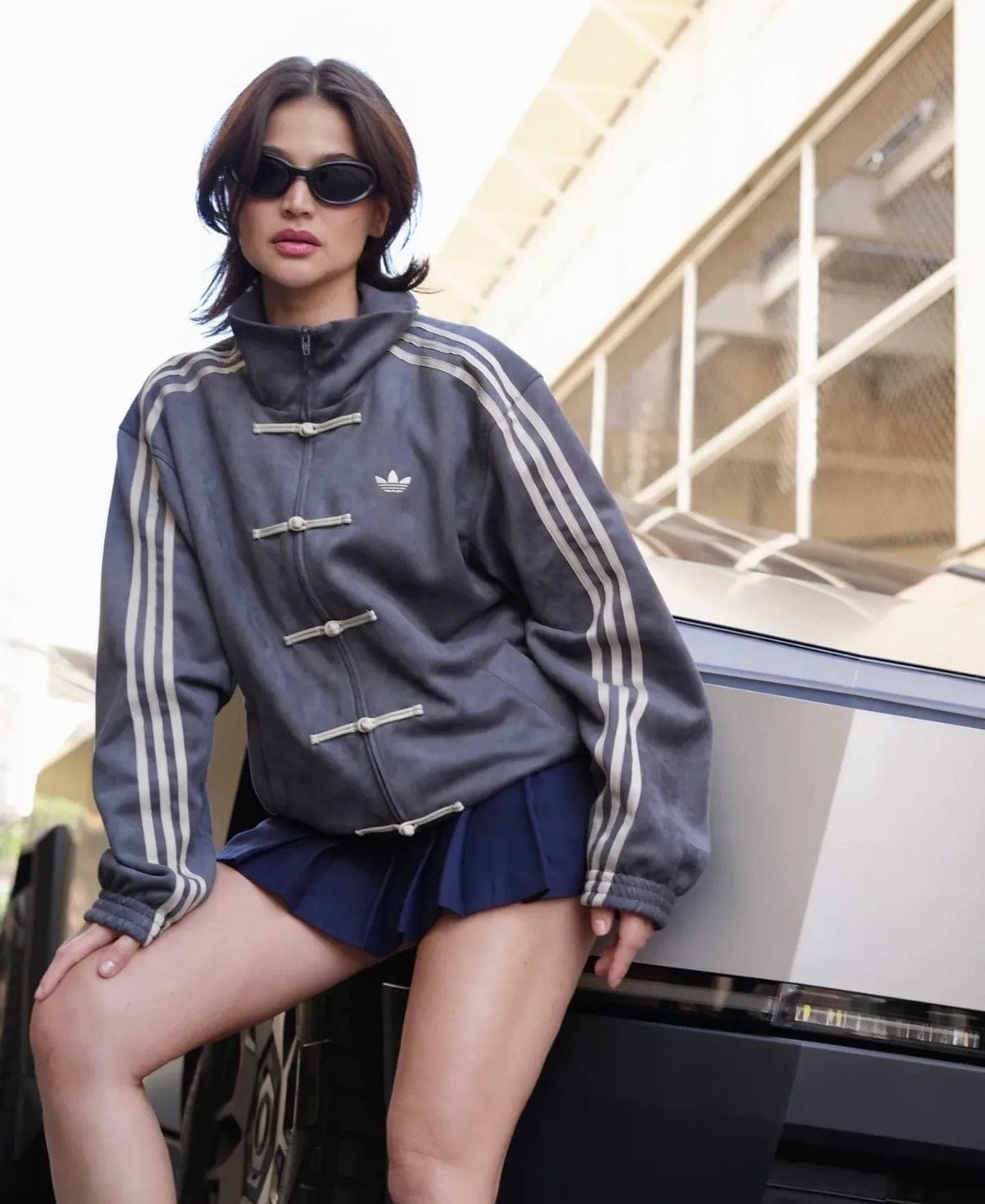 Wearcraft Striped Button Chinese Jacket – Modern Harajuku Fusion (Grey)